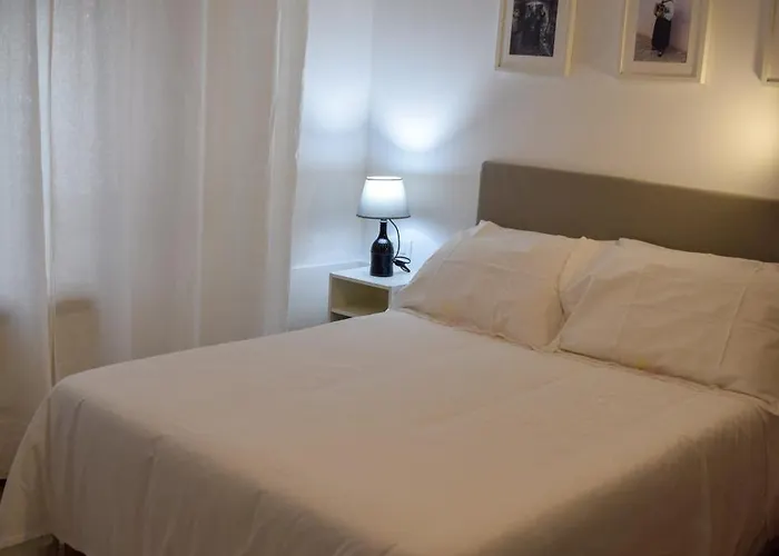 A Casa Di Lo Cin F3325 ベッド・アンド・ブレックファスト 4*